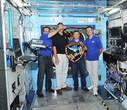 Prior to their mission, Ed Van Cise with Ron Garan, Andrey Borisenko, Alexander Samokutyaev
