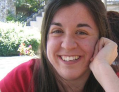 Photograph of Ali Llewellyn